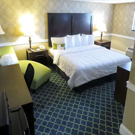 Rodeway Inn Logan International Airport Revere Exterior foto